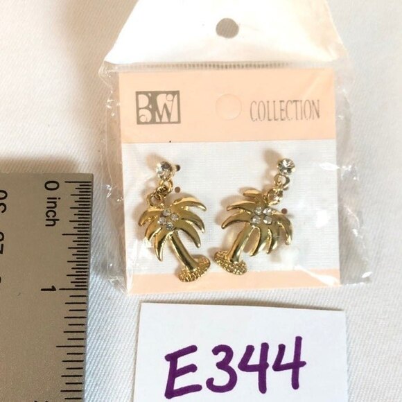 Palm Tree Earrings with Rhinestones Gold Tone NOC - Picture 4 of 5